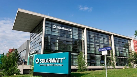  Solarwatt presenta un plan para el diseño y la fabricación de una nueva generación de baterías