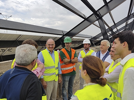  El Puerto de Valencia estará conectado a la energía solar en otoño