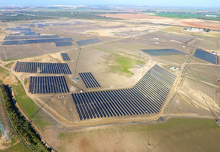  Baywa r.e vende su segundo gran parque fotovoltaico en España