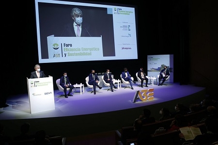  Más de 300 personas en el Foro de Eficiencia Energética y Sostenibilidad de Bilbao