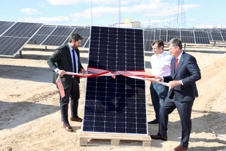  Zelestra y Shell Energy inauguran una planta solar fotovoltaica de 54 MWdc en Murcia