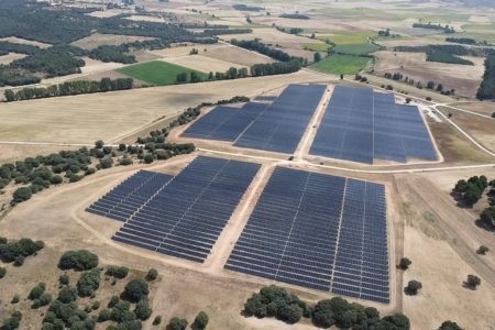  ISE Energía construirá 23 MWp en dos proyectos fotovoltaicos para Luminous Renewable Energy