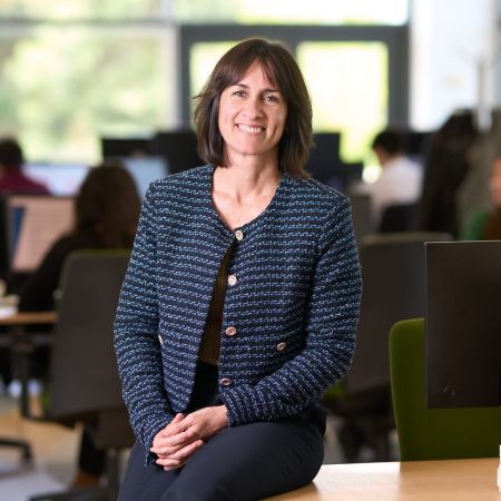 Paula Román (Directora General en Feníe Energía)