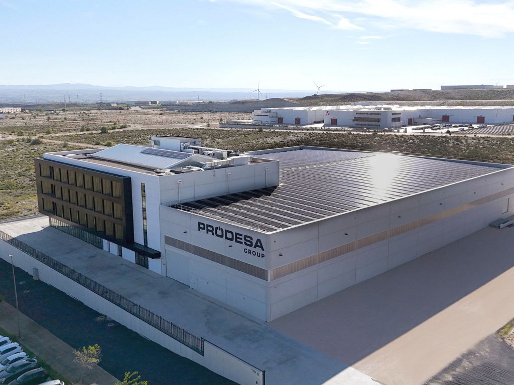 IASOL refuerza la transición energética de Prodesa Group con una instalación de autoconsumo solar de 814 kWp.