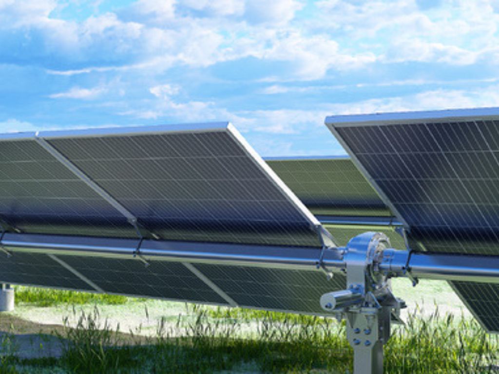 Enertrack alcanza 16 GW en producción de estructuras solares y refuerza su presencia en América Latina.