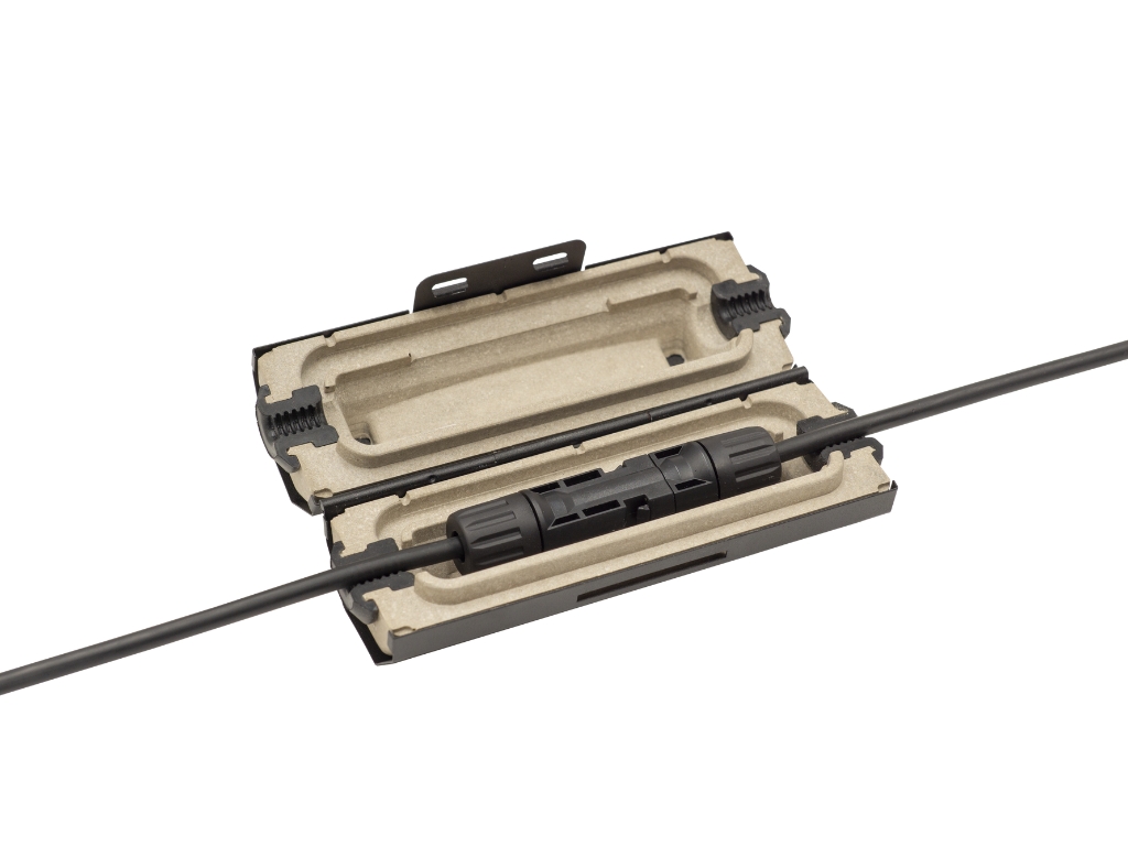 Viridian Solar presenta ArcBox, un sistema innovador para prevenir incendios en instalaciones fotovoltaicas.