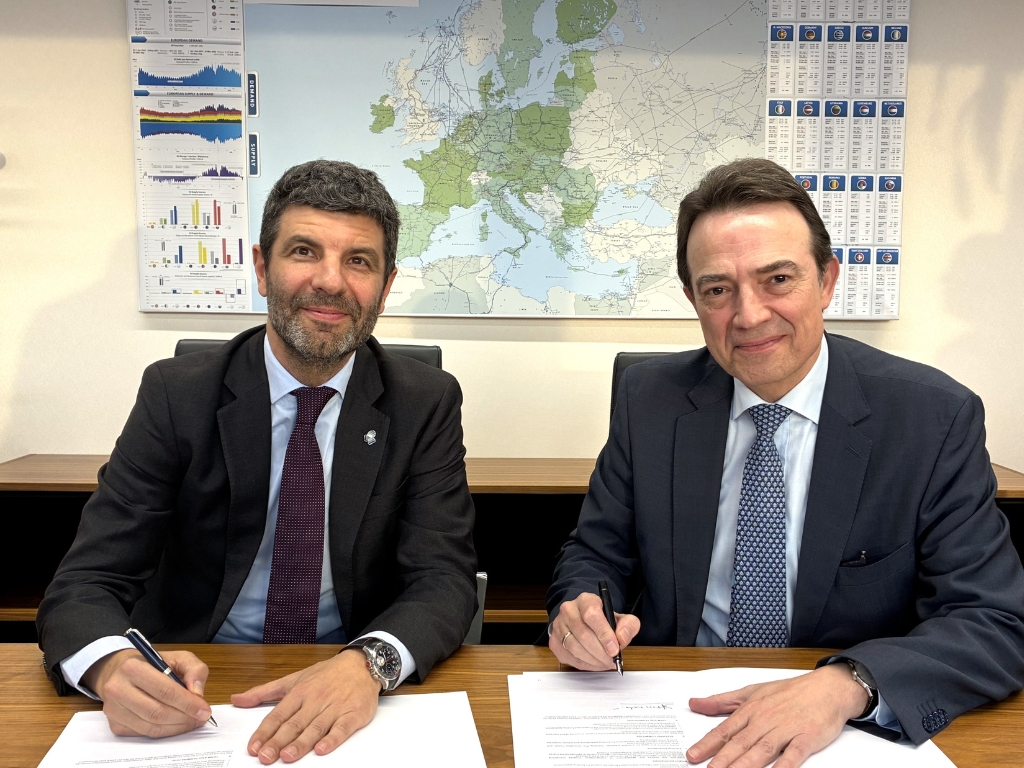 Enagás y Terresis se alían para desarrollar proyectos de descarbonización y gestión sostenible del CO2.