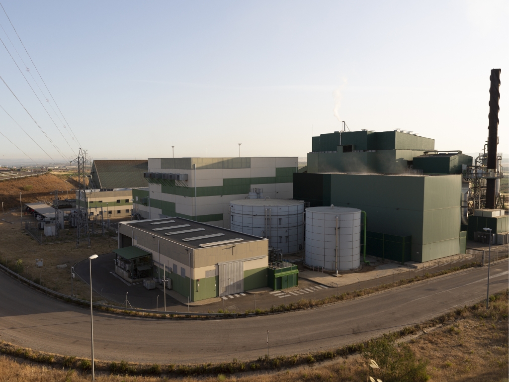 Schneider Electric y Magnon mejoran la eficiencia y sostenibilidad de la planta de biomasa de Mérida con tecnología avanzada de control.