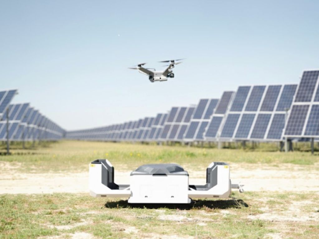 Solardrone presenta en GENERA su sistema ARGOS, que detecta fallos invisibles y previene incendios en plantas solares.