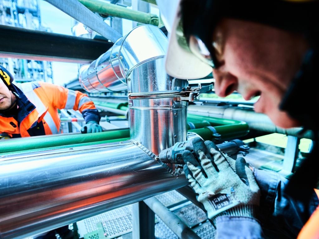 Aislamiento industrial: motor de eficiencia energética, sostenibilidad y acceso a incentivos CAE.