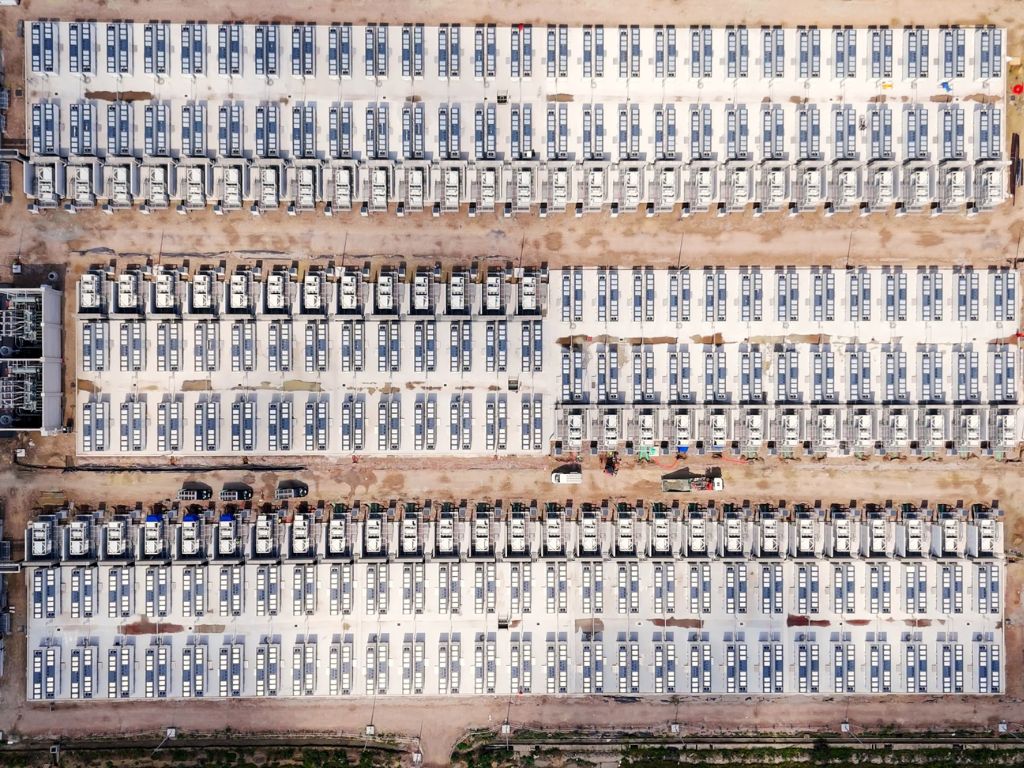 Sungrow y Engie completan los primeros 400 MWh del mayor proyecto de almacenamiento.