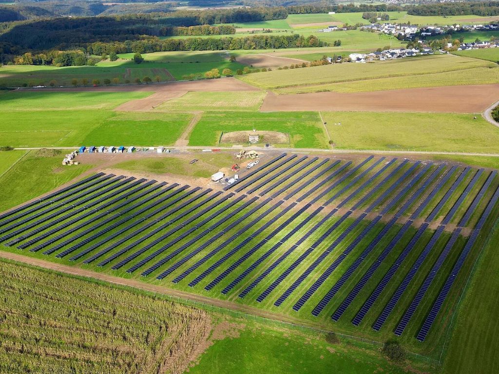 Innovación y sostenibilidad en un proyecto agrofotovoltaico en Luxemburgo.