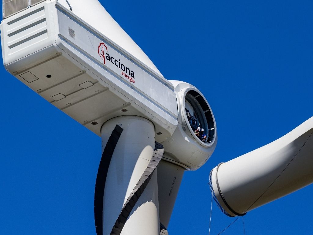 Acciona Energía completa la repotenciación del parque eólico Tahivilla (Tarifa): eleva la producción anual un 72%.