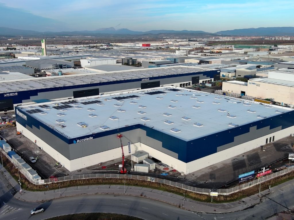 Cegasa Energía alquila 2.900 m² en Vitoria para producir módulos de baterías con refrigeración líquida.