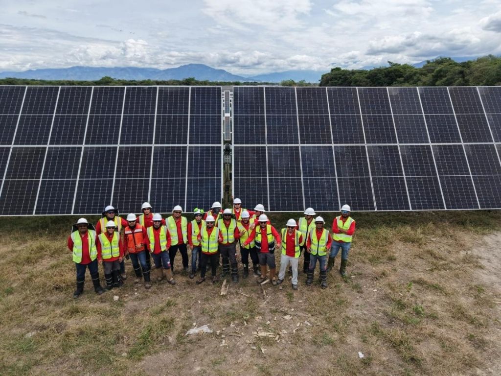 Grandes proyectos renovables para impulsar la modernización del sector energético en 2025.