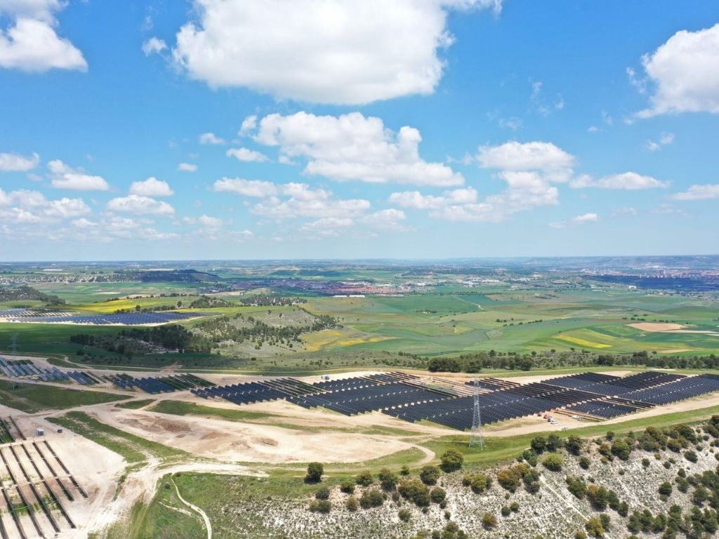 IASOL finaliza un parque fotovoltaico de 39 MWp en Valladolid que producirá 75.000 MWh al año. 