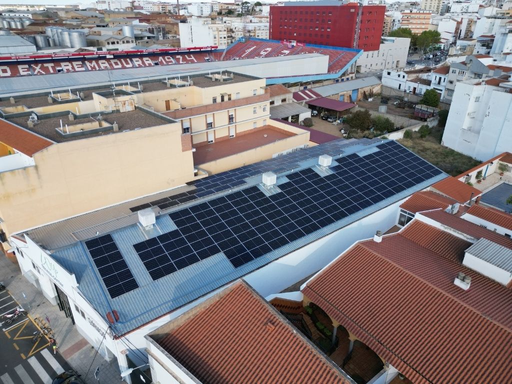 Impact Bridge financia la adquisición de Barter por Visalia para escalar su modelo de autoconsumo compartido en “barrios solares”.