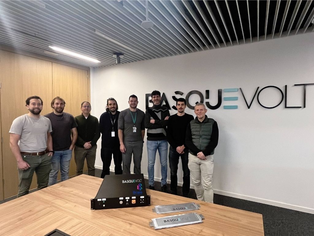 Almacenamiento energético de próxima generación: estado sólido, resiliencia térmica y Seguridad Predictiva (SoS).