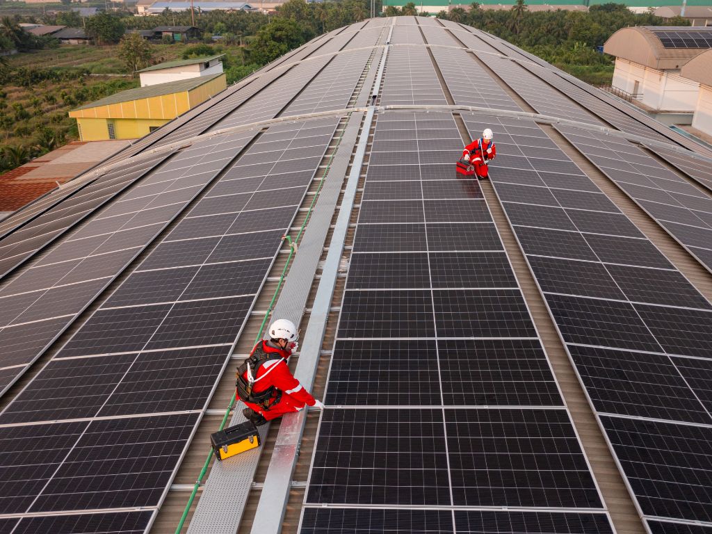 Autoconsumo industrial, un atajo inteligente cuando la red no llega.