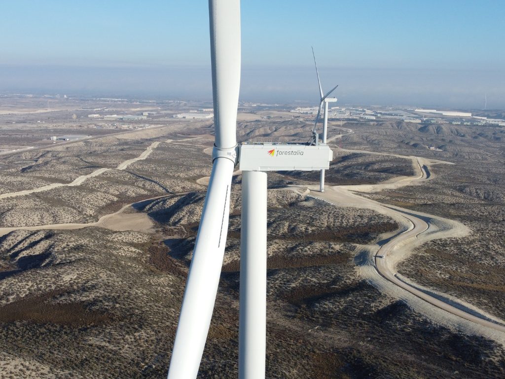Forestalia instala 13 aerogeneradores en diversos parques eólicos en Tosos