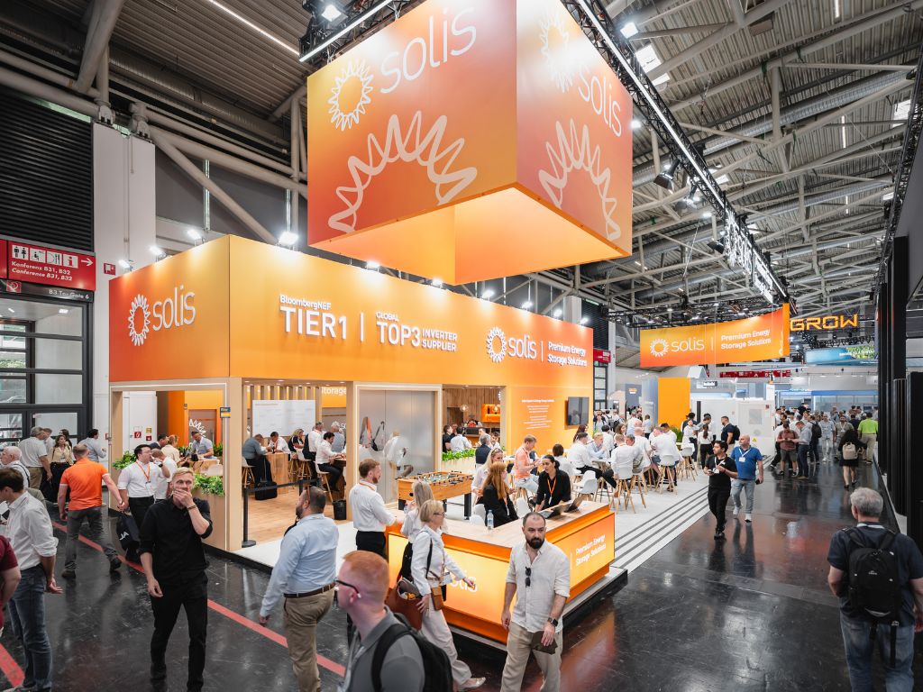 Solis pone el foco en las soluciones de retrofit para almacenamiento y la gestión energética basada en IA en Intersolar Europe 2026 - Energética 21