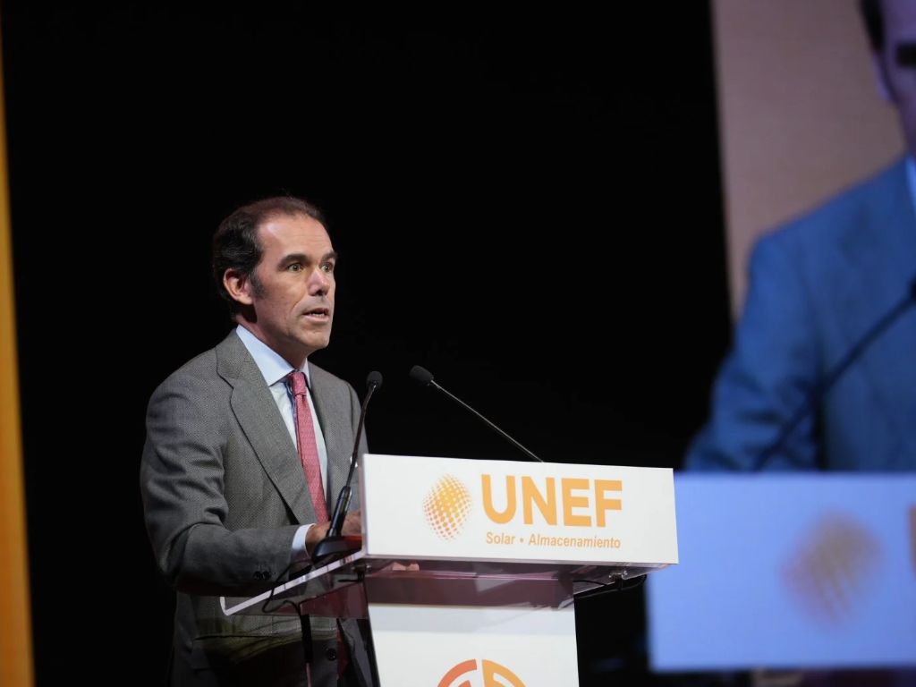presidente de UNEF, Rafael Benjumea